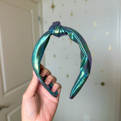 Elegant Iridescent
